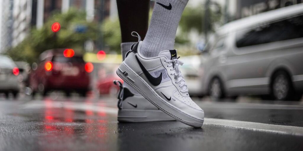 What Does "Business Casual" Actually Mean in 2025?